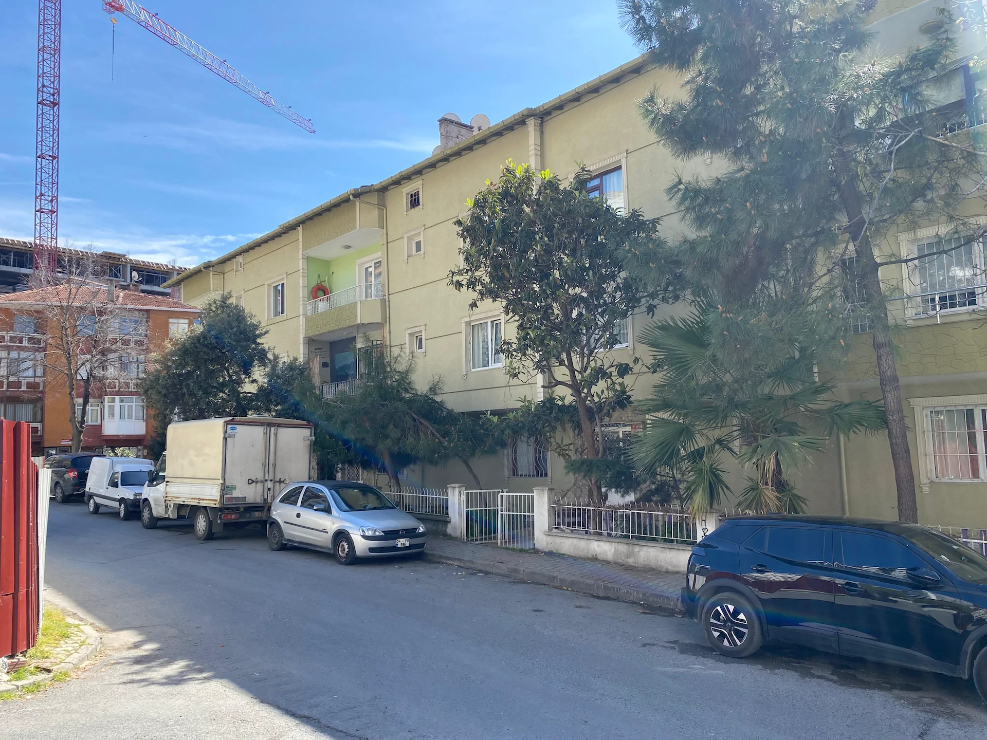 Celal Yalçın Apartmanı, fotoğraf 1 / 3